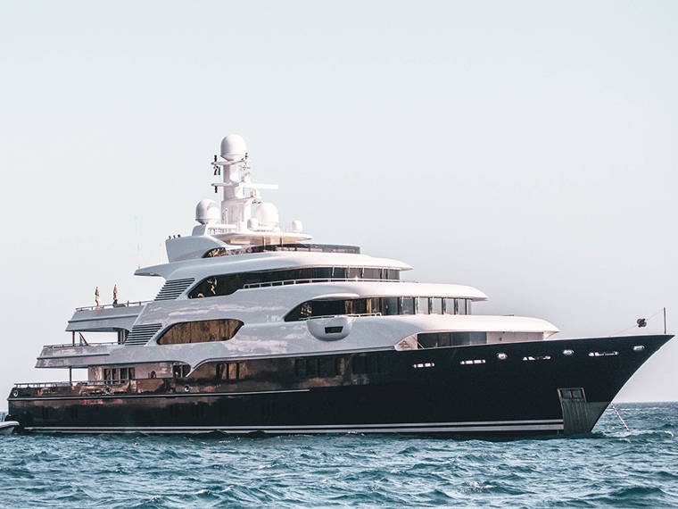 Alison Classic Yacht Charter