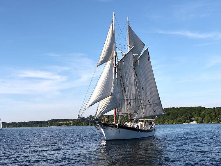 Blue Dream TC-20 Cruise Charter